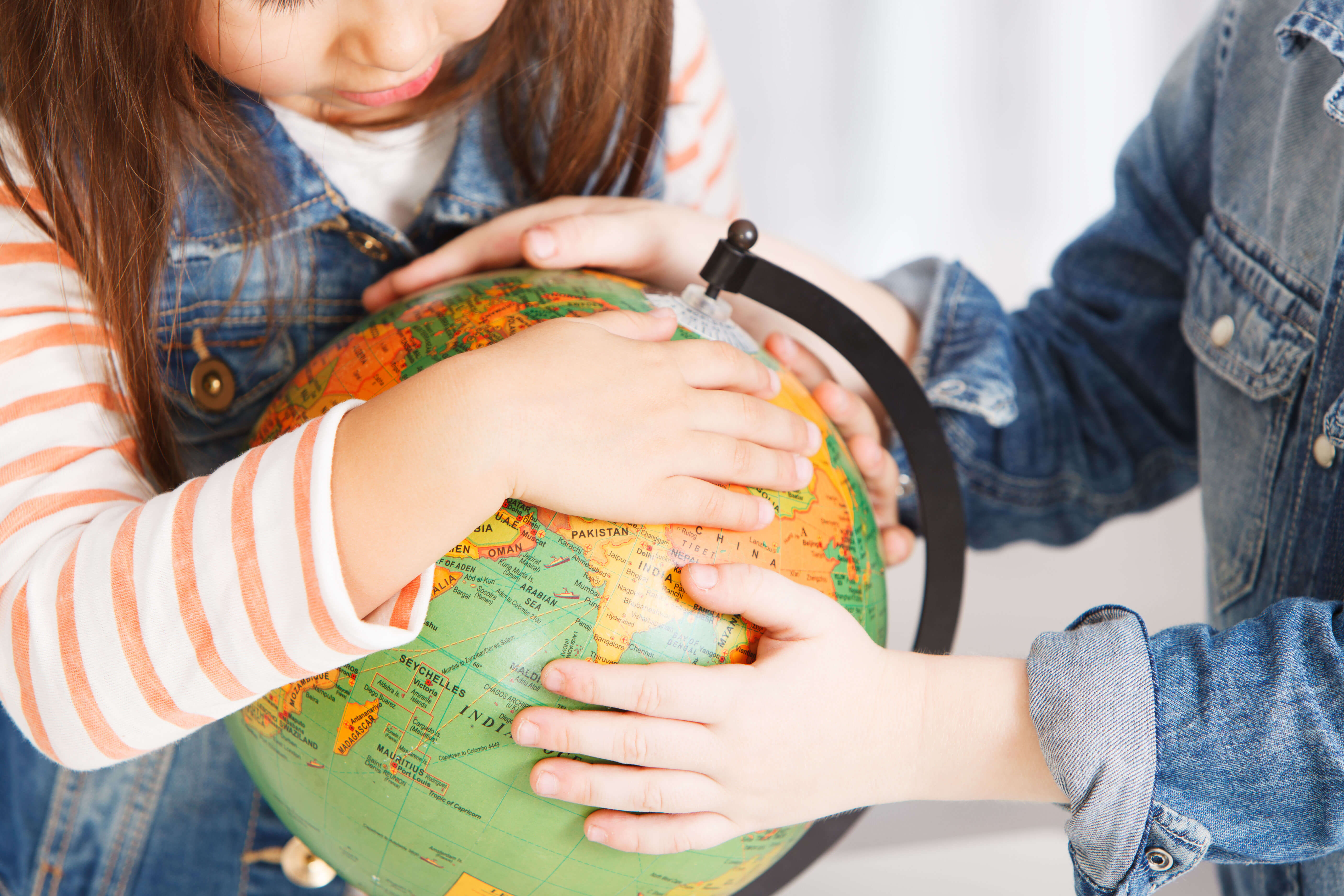  Sustainability Leader Energy Audit: image of children holding globe smart energy